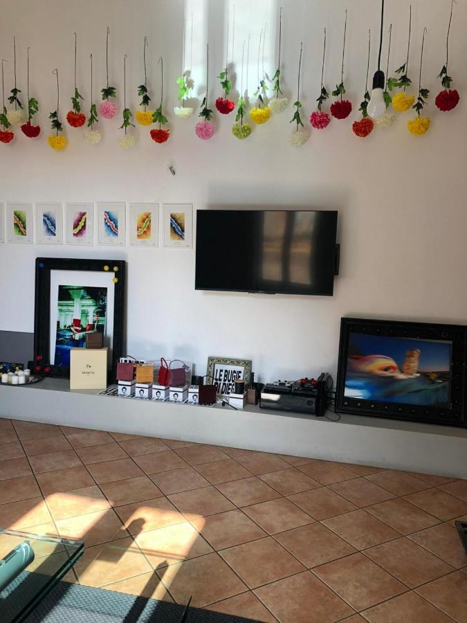 Nuovo Appartamento Di Paolo Napels Buitenkant foto